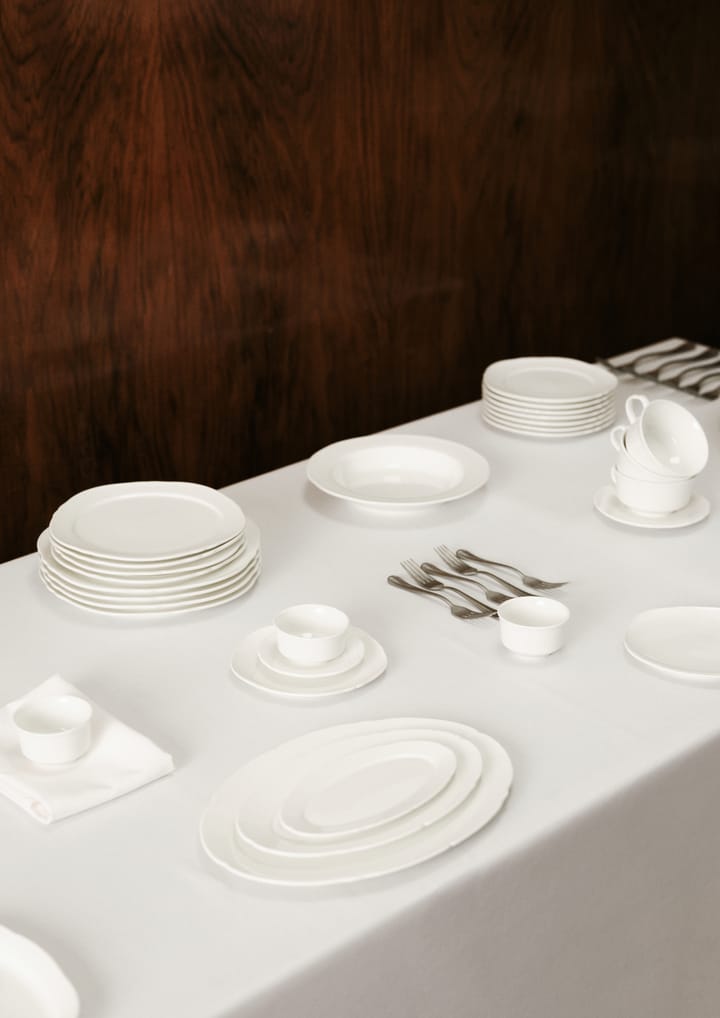 Plato Silhouette oval L 21x30 cm, White Serax