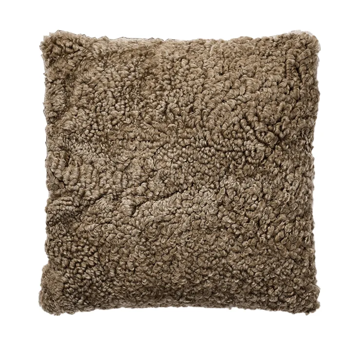 Cojín de piel de oveja Shepherd Lina 40 x 40 cm - Desierto - Shepherd of Sweden