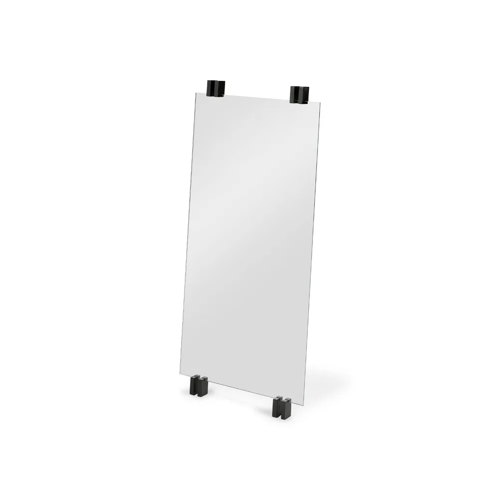 Espejo Cutter, Roble lacado en negro Skagerak