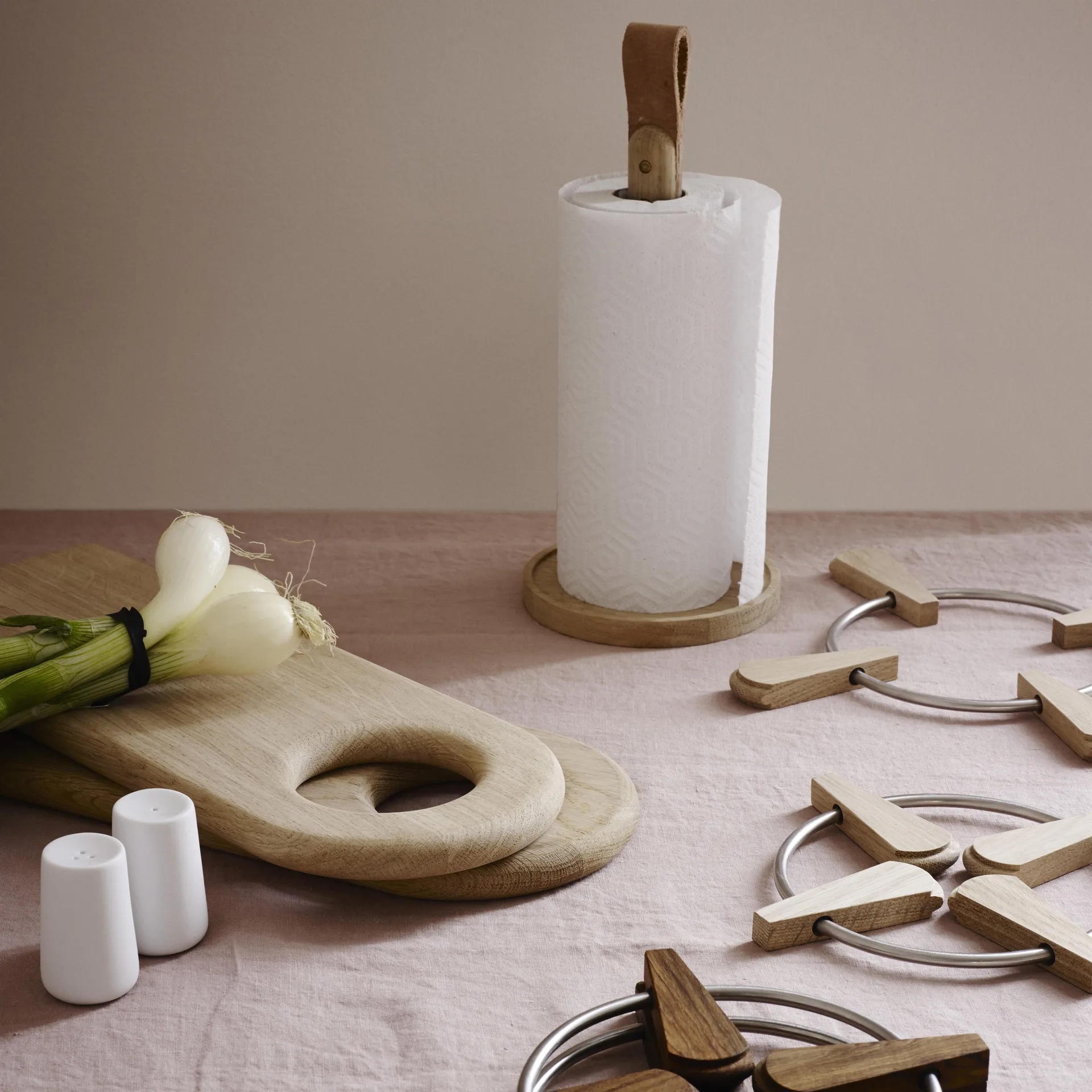 Portarrollos cocina Norr, roble Skagerak