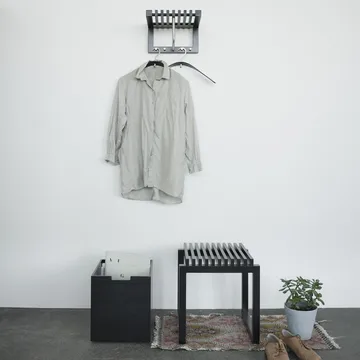 Taburete Cutter - roble lacado negro - Skagerak