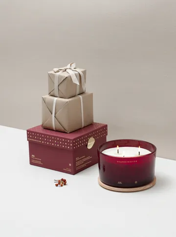 Vela aromática Jul - 475 gr - Skandinavisk