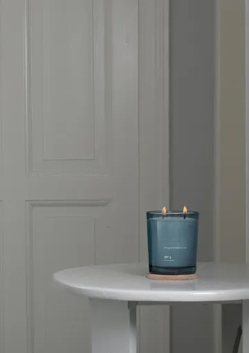 Øy vela perfumada - 350 g, 2 mechas - Skandinavisk