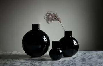 Jarrón Pallo - negro 20 cm - Skrufs Glasbruk