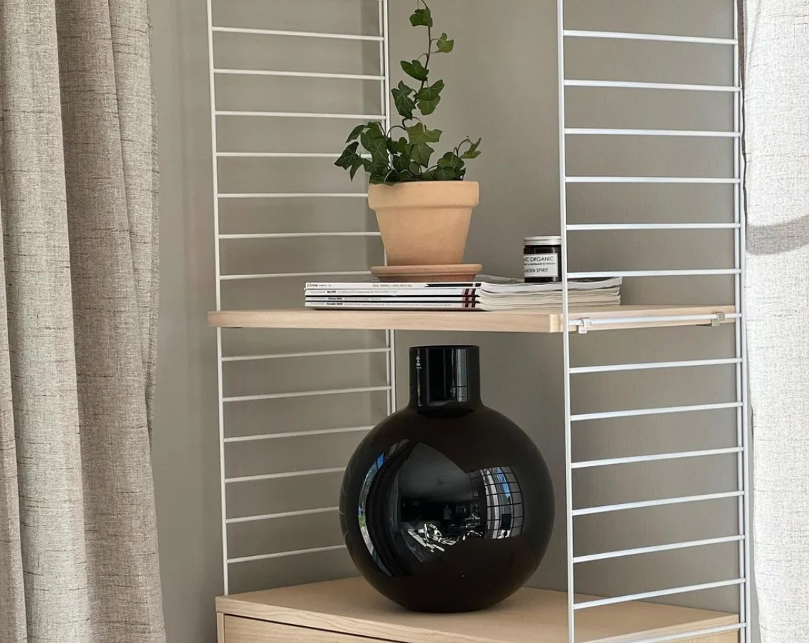 Jarrón Pallo, Negro 37 cm Skrufs Glasbruk