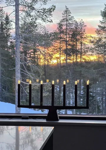 Candelabro de Adviento Stella 7, 60 cm - Negro - SMD Design