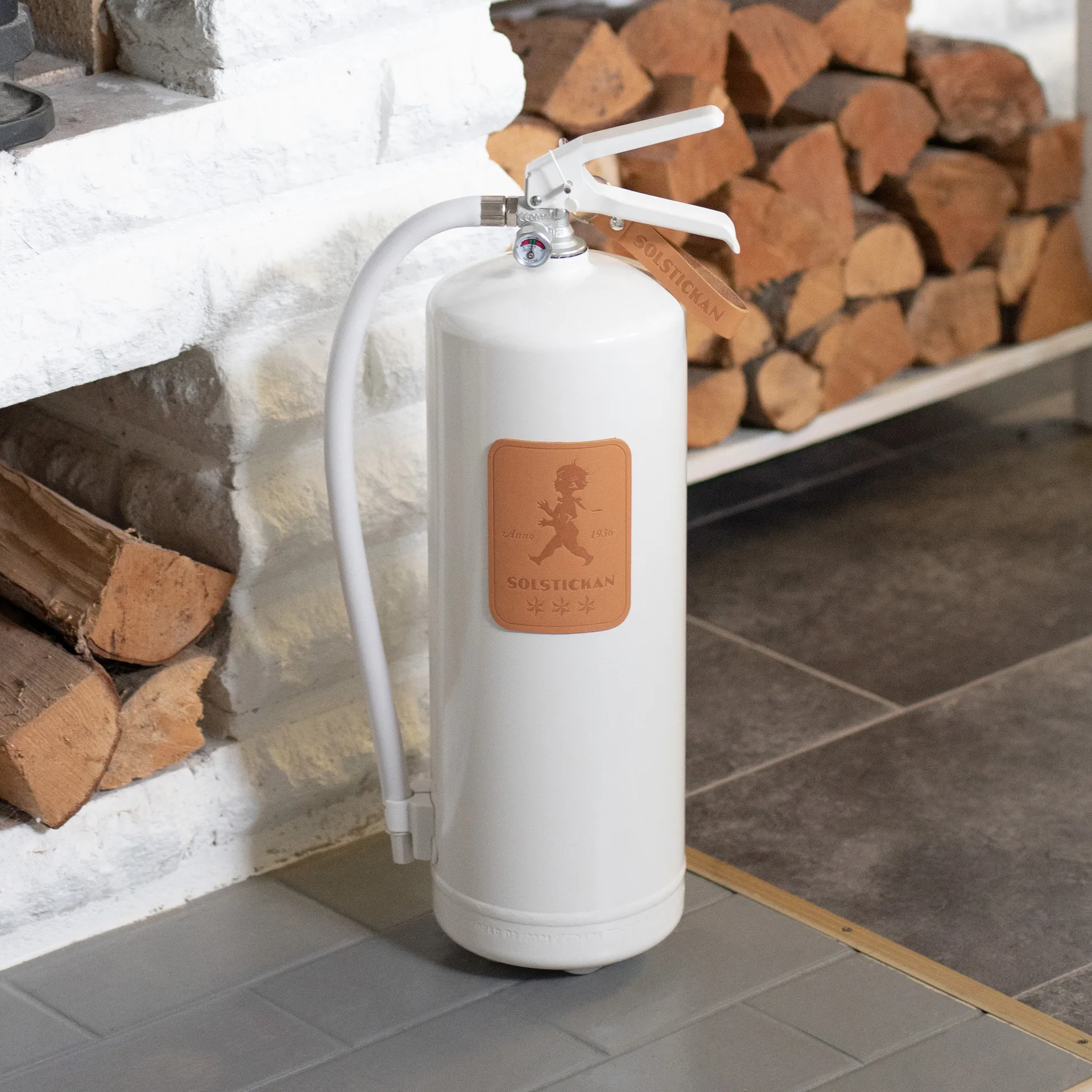 Extintor Solstickan 6 kg, Blanco-cuero claro Solstickan Design