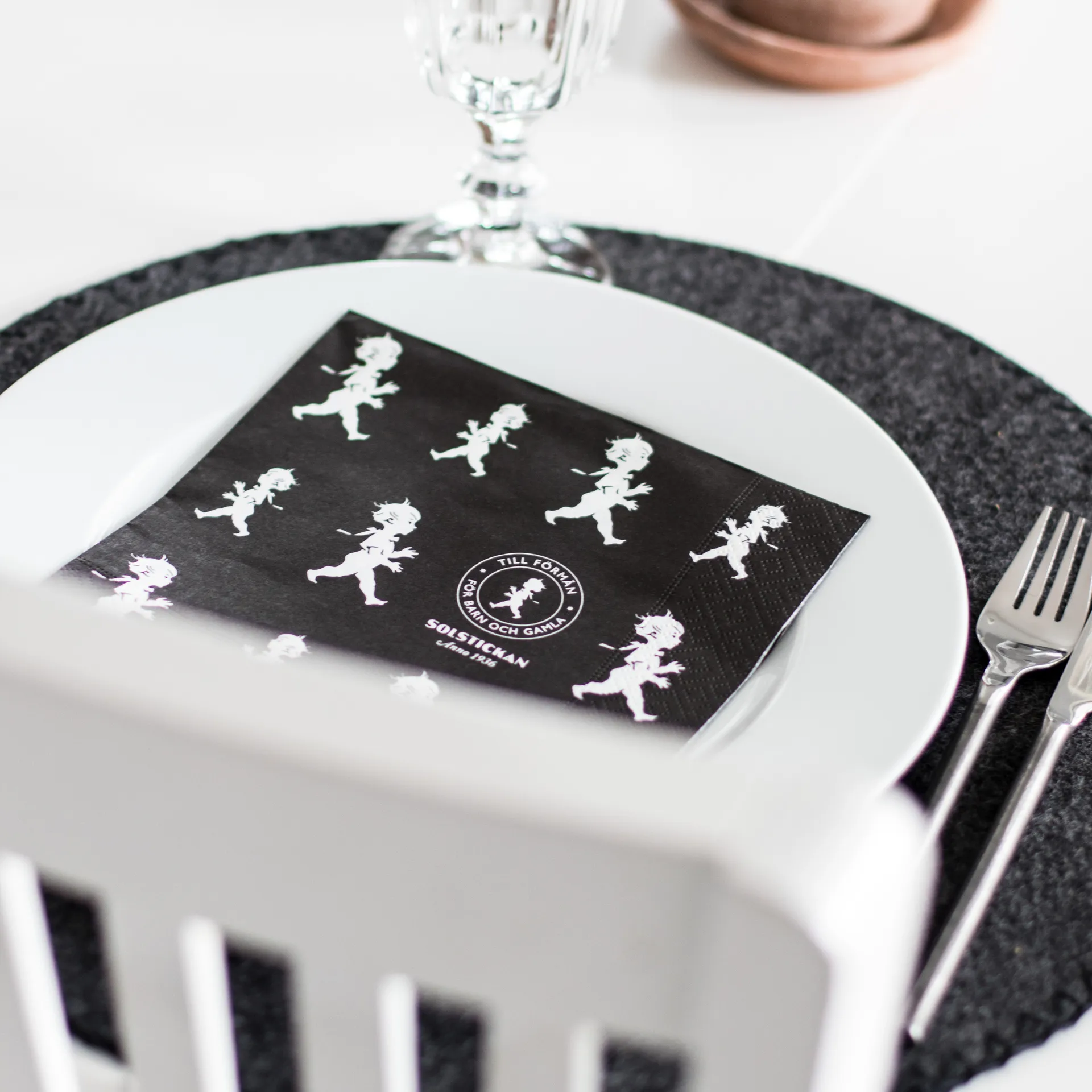 Servilletas Solstickan 33x33 cm 20 unidades, Negro Solstickan Design