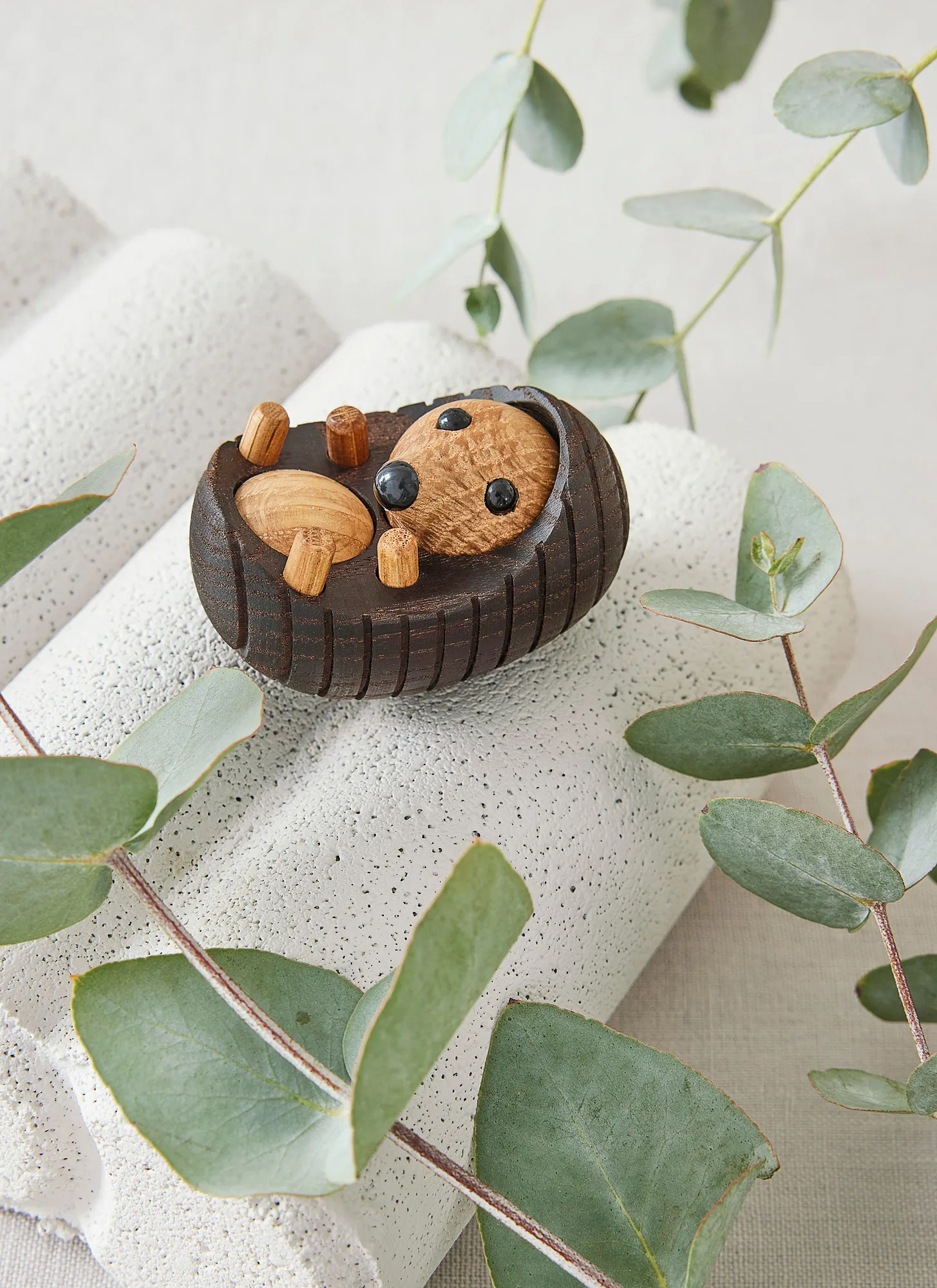 Decoración erizo Spike 4 cm, Fresno tratado térmicamente Spring Copenhagen