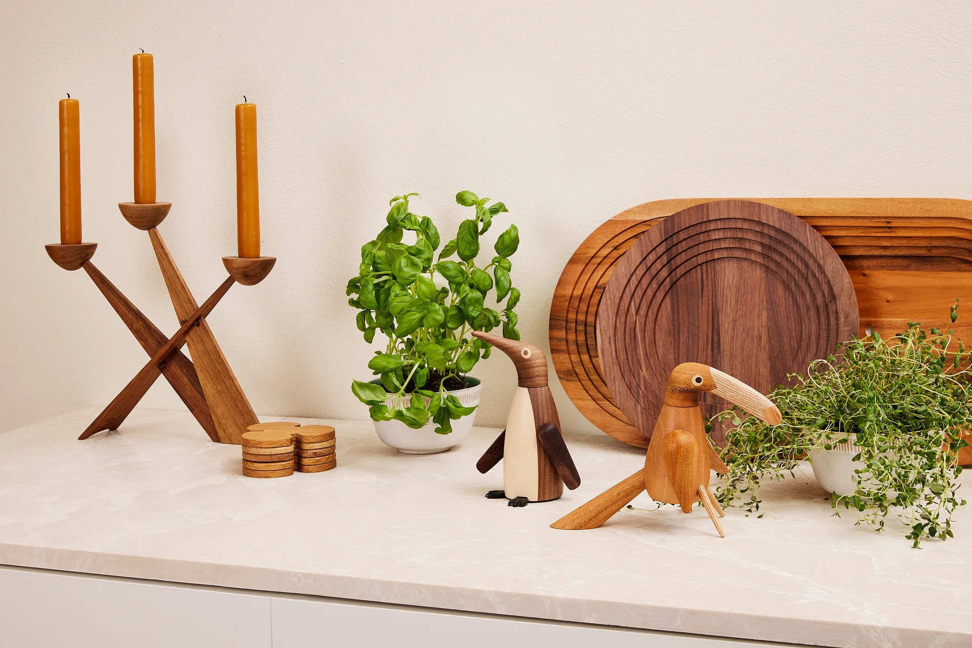 Molinillo de sal The salt penguin, Nogal Spring Copenhagen