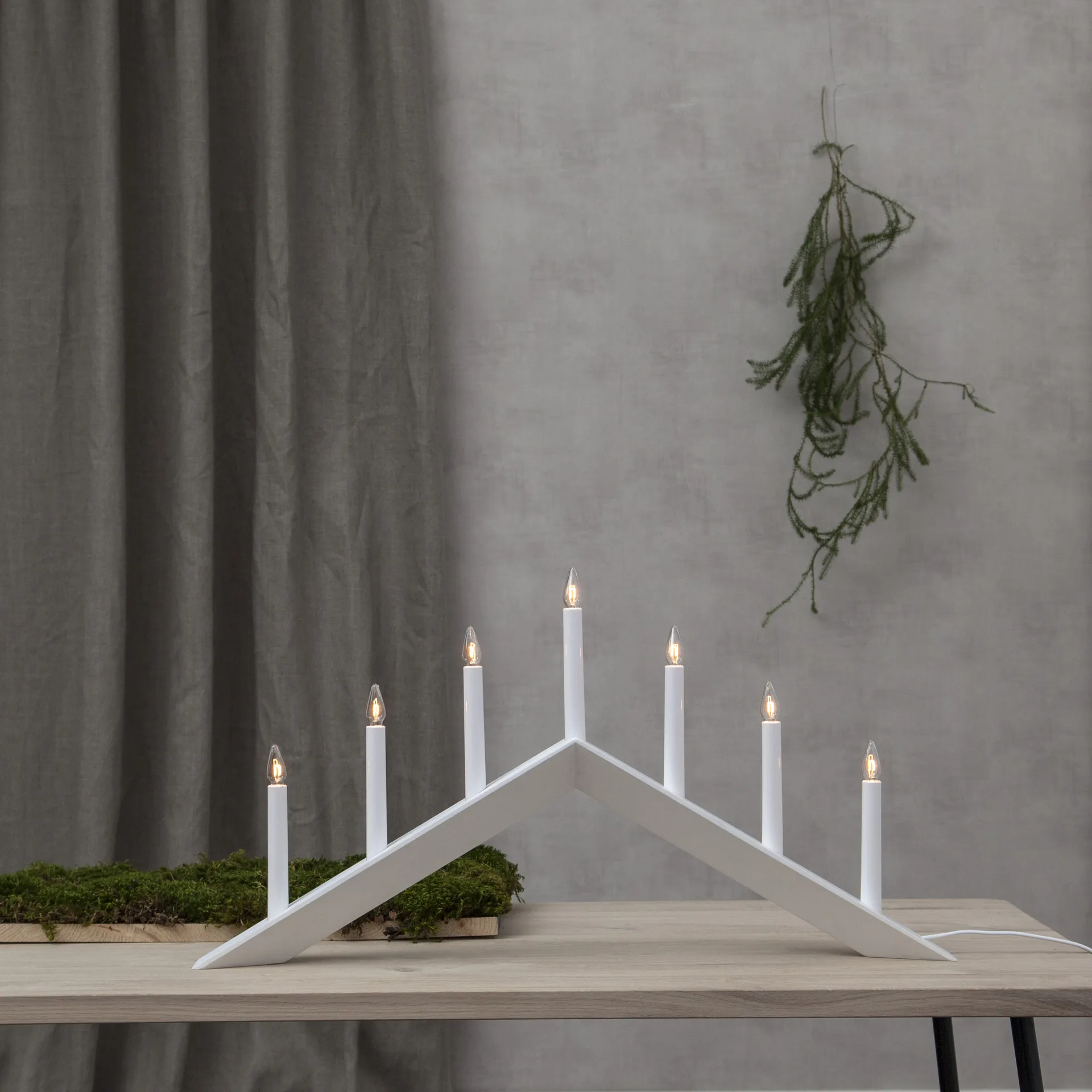 Candelabro Arrow 36 cm, blanco Star Trading