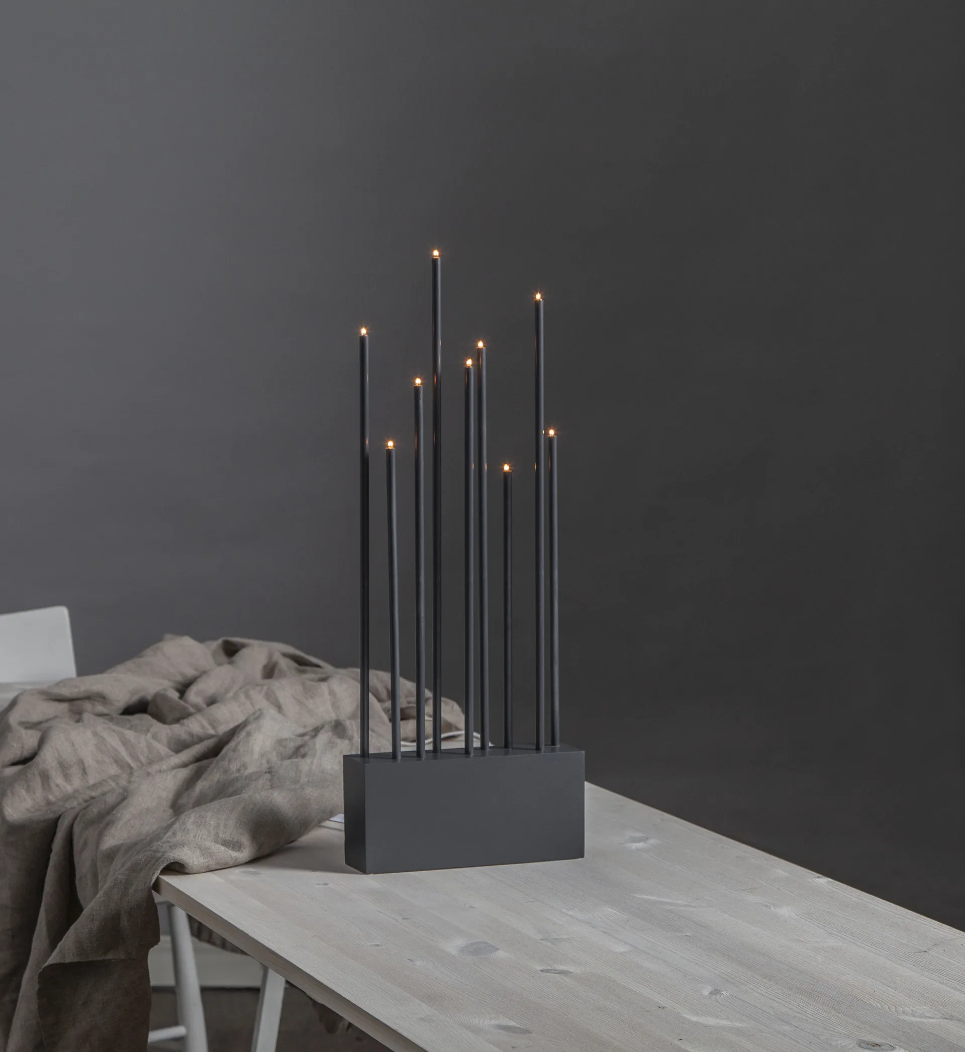 Candelabro de adviento Buzz, gris Star Trading