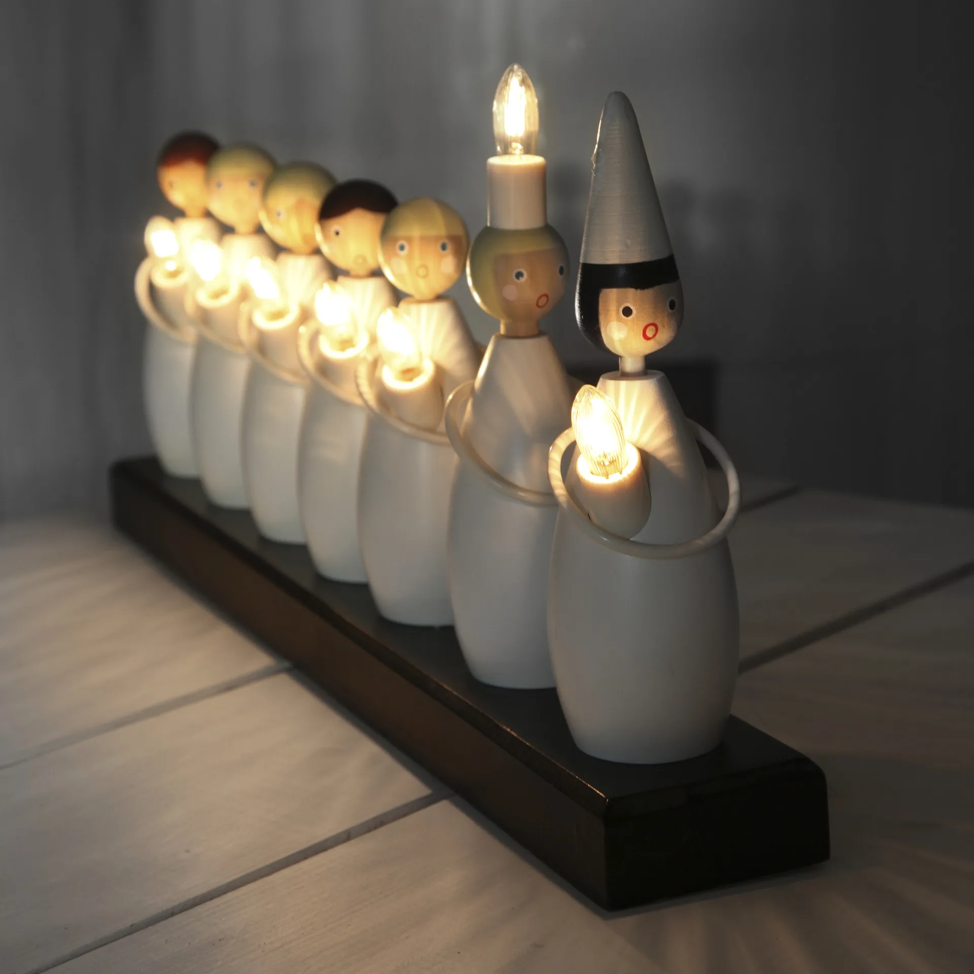 Candelabro de Adviento Luciatåg, blanco Star Trading