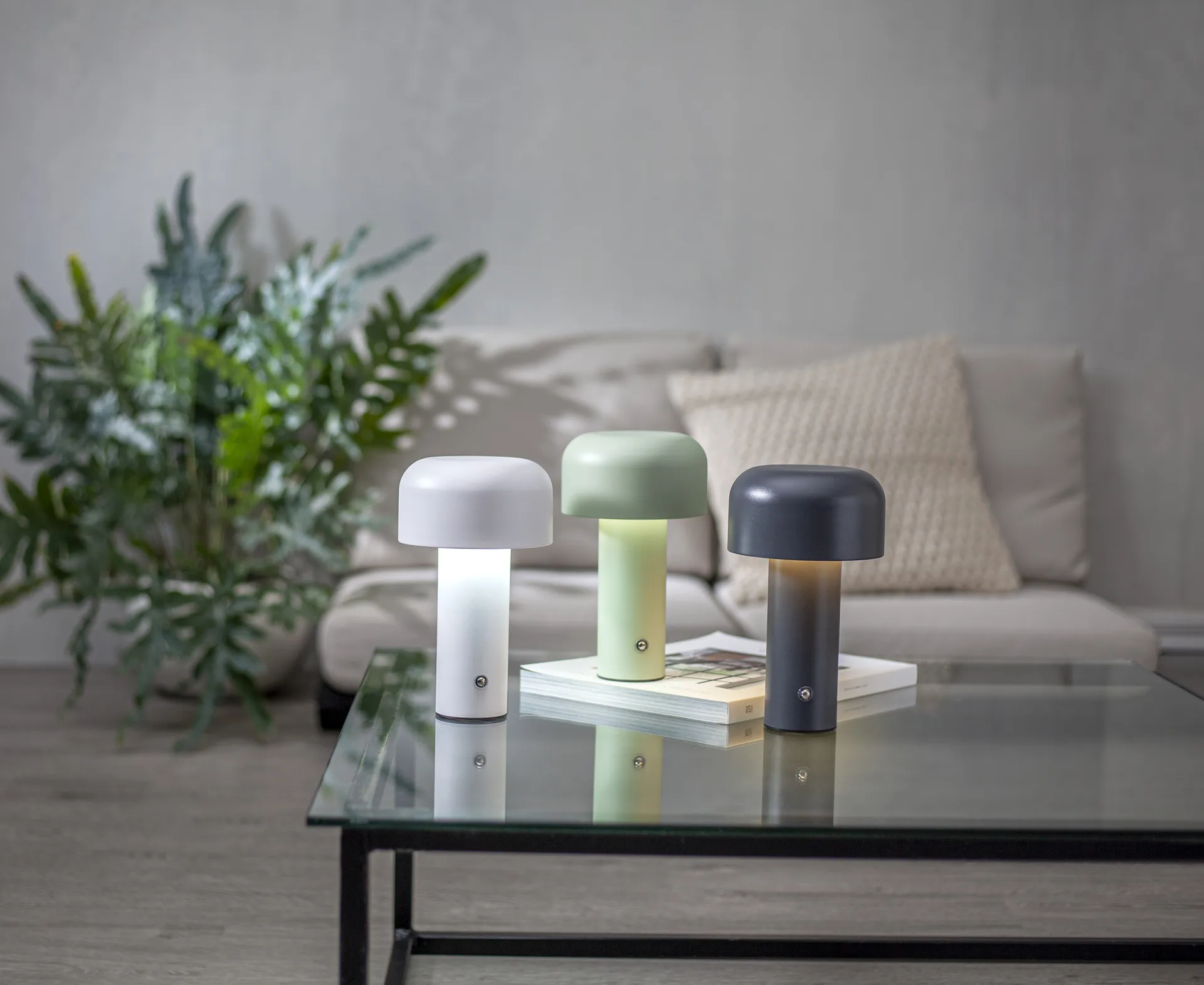 Lámpara de mesa portátil Bobby, Gris Star Trading