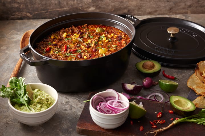 Cacerola de hierro fundido Staub La Cocotte oval 5,5 L, Negro STAUB