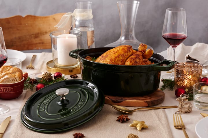 Cacerola de hierro fundido Staub La Cocotte oval 5,5 L, Verde albahaca STAUB