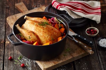 Cacerola de hierro fundido Staub La Cocotte redonda 1,2 L - Negro - STAUB