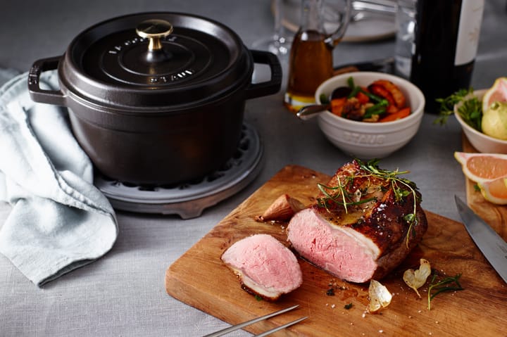 Cacerola de hierro fundido Staub La Cocotte redonda 2.2 L, Negro STAUB