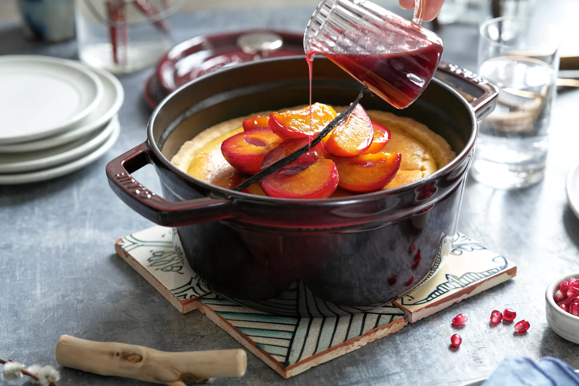 Cacerola de hierro fundido Staub La Cocotte redonda 2,5 L, Rojo granadina STAUB