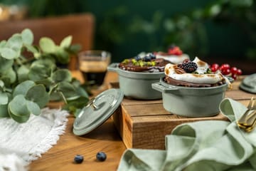 Cacerola de hierro fundido Staub La Cocotte redonda 3,8 L - Madera de eucalipto - STAUB