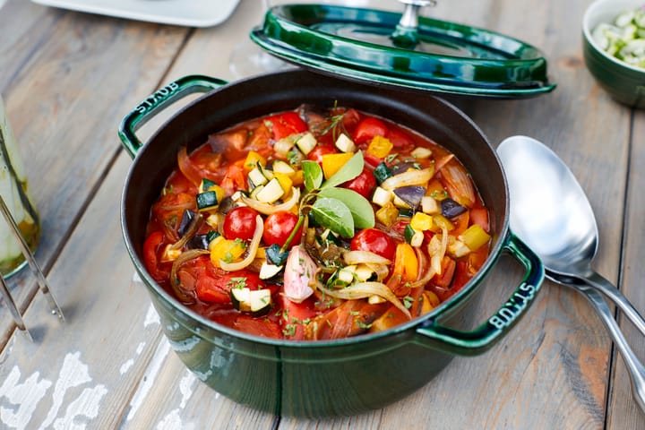 Cacerola de hierro fundido Staub La Cocotte redonda 5,2 L, Verde albahaca STAUB