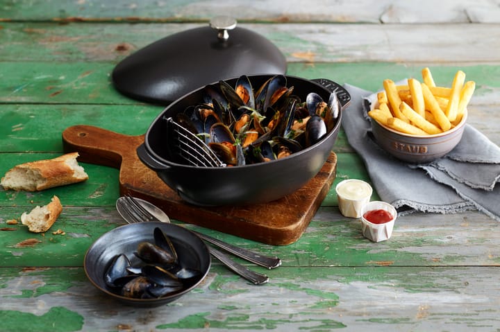 Olla de mejillones de hierro fundido Staub 2 l, negro STAUB