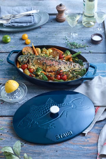Olla La Mer ovalada, tres capas de esmalte - 32 cm - STAUB