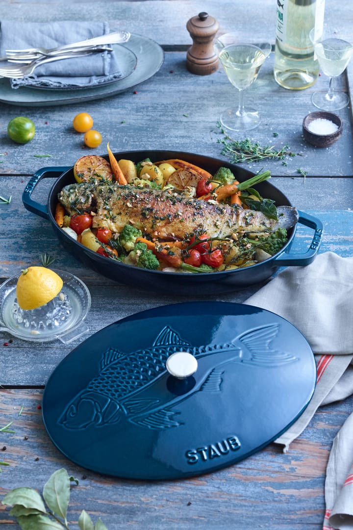 Olla La Mer ovalada, tres capas de esmalte, 32 cm STAUB