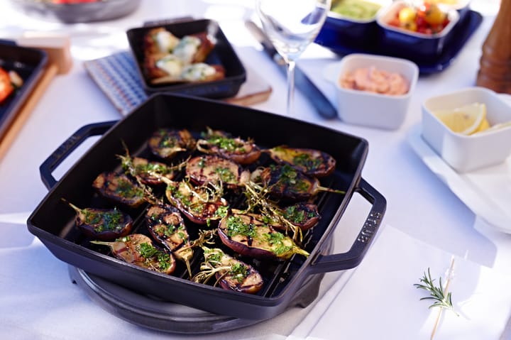 Parrilla de hierro fundido Staub Pure cuadrada negra, 28 cm STAUB