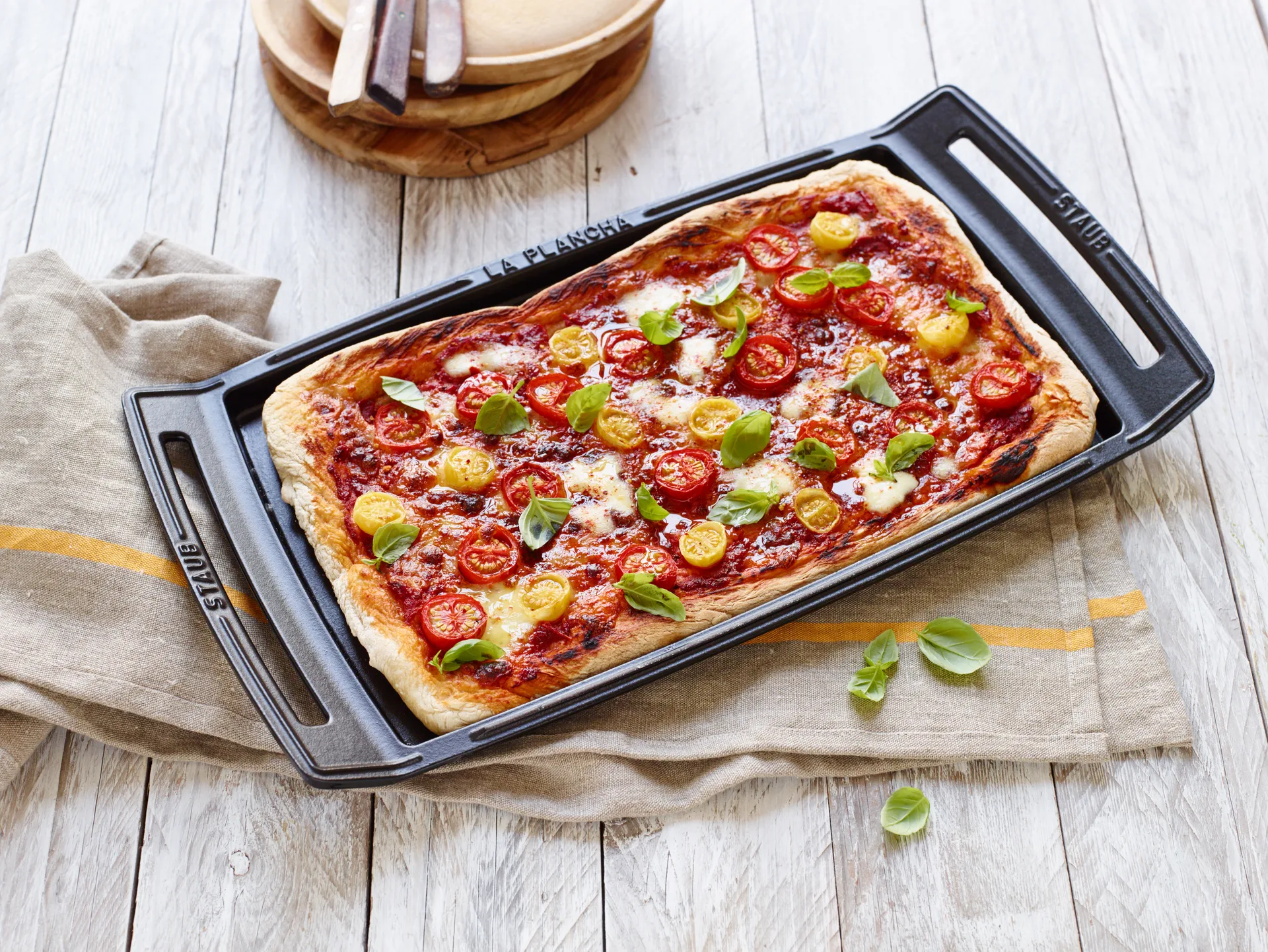 Plancha Staub Teppanyaki con asas 38x25 cm, Negro STAUB