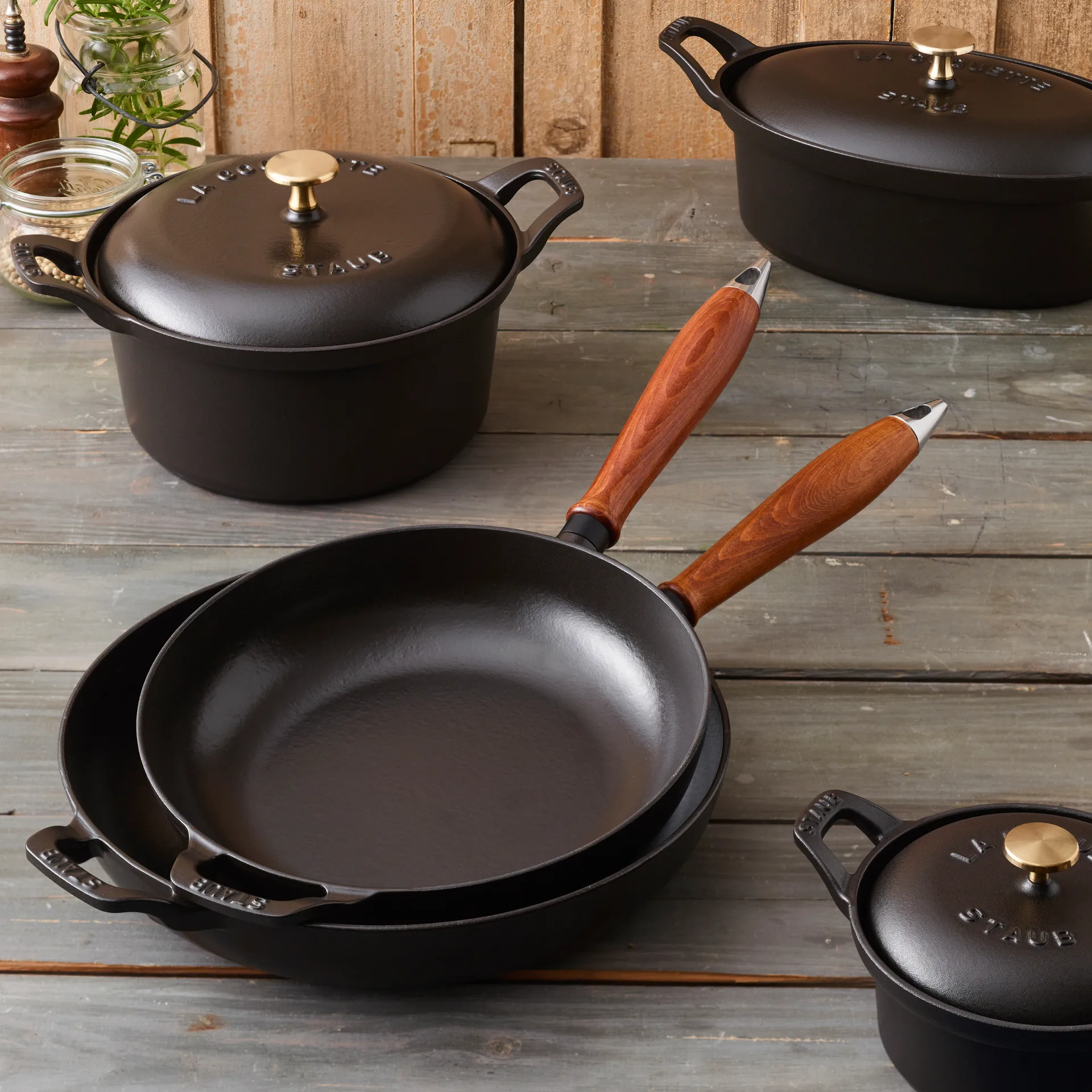 Sartén con mango de madera Vintage Ø28 cm, negro STAUB