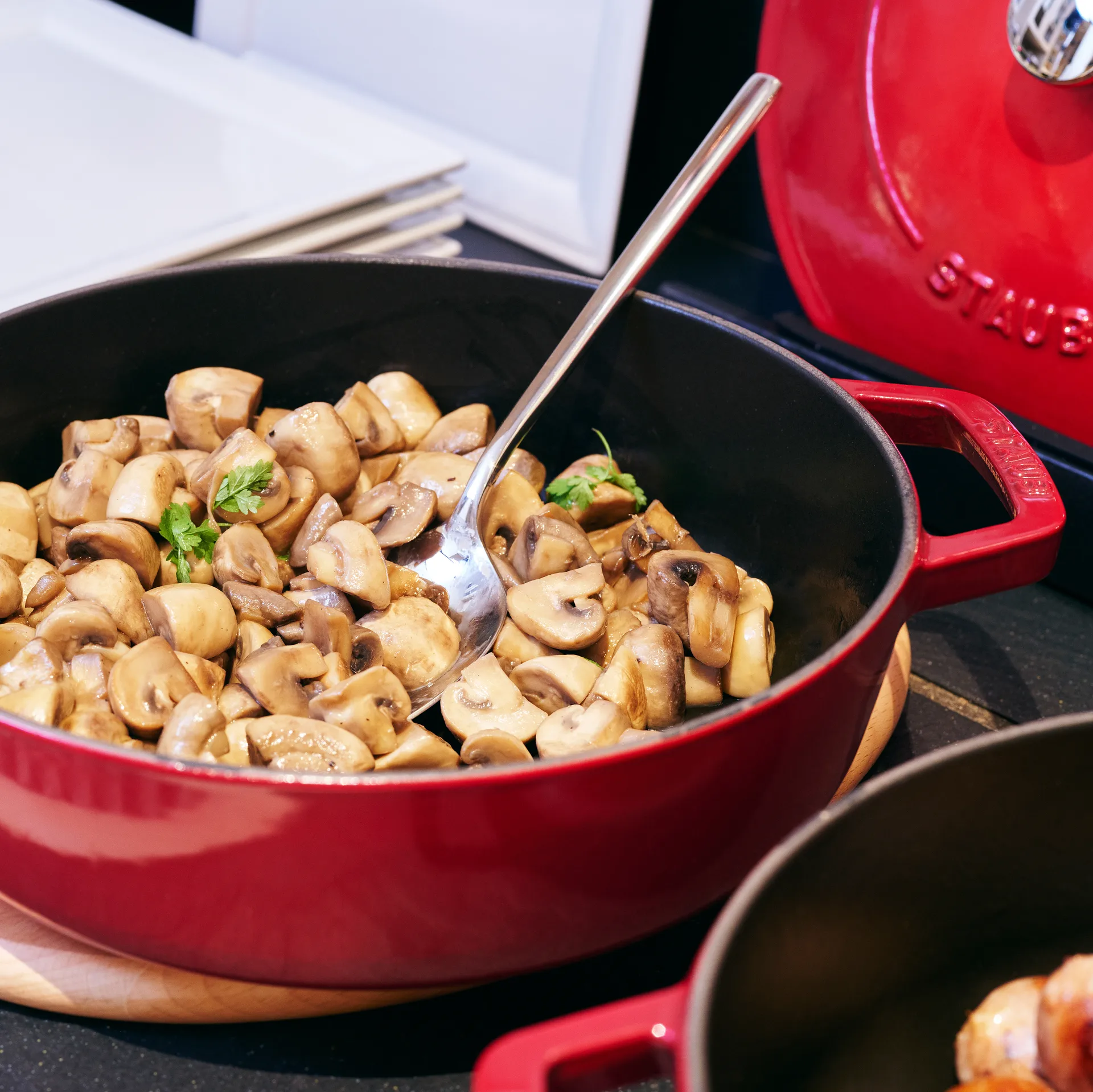 Sartén de saltear Chistera Ø28 cm 3,7 L, rojo STAUB