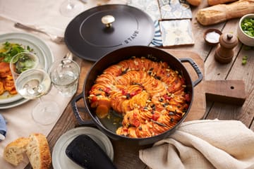Sartén para saltear Staub Chistera de hierro fundido Ø24 cm - Negro - STAUB