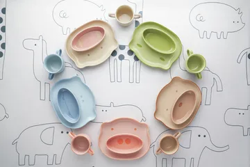 Vajilla infantil Staub 4 piezas - Marrón - STAUB