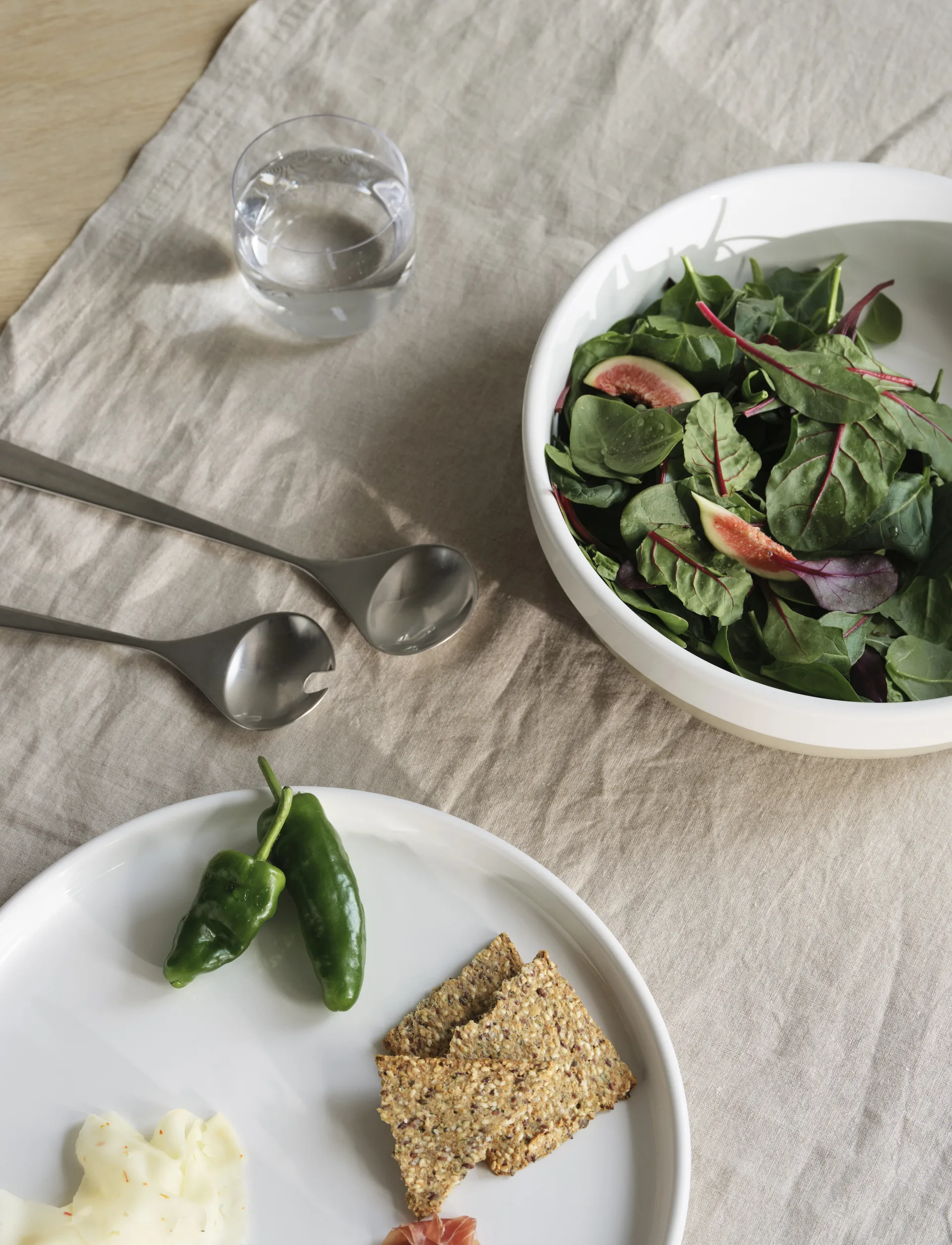 Bandeja Agnes Ø30 cm, Sand-blanco Stelton