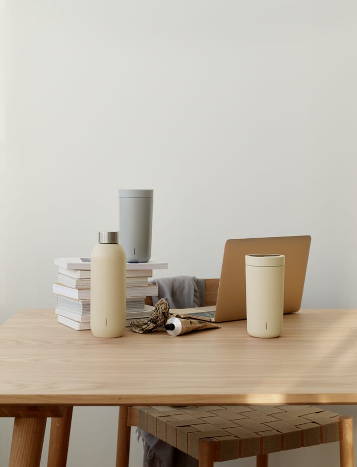 Botella termo Keep Cool 0,6 l, Mellow yellow Stelton