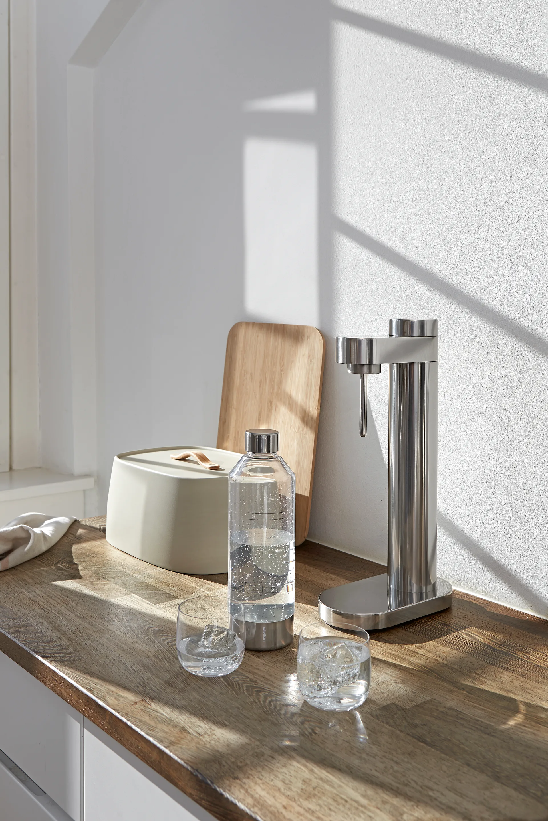 Carbonatador de agua Brus, Steel Stelton