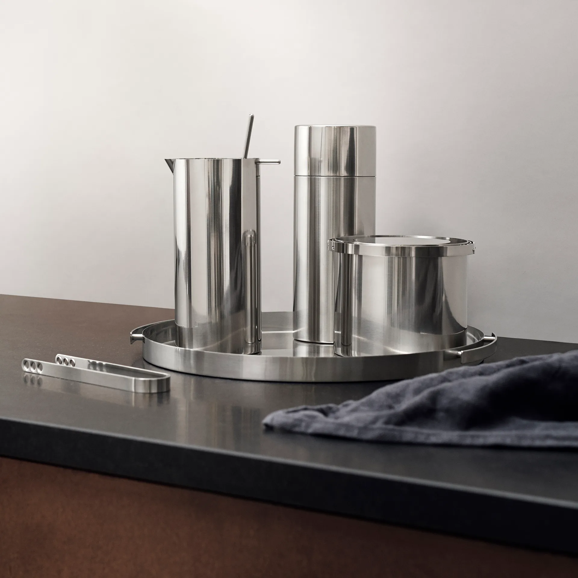 Cocktail shaker AJ cylinda-line 0,75 l, inoxidable Stelton