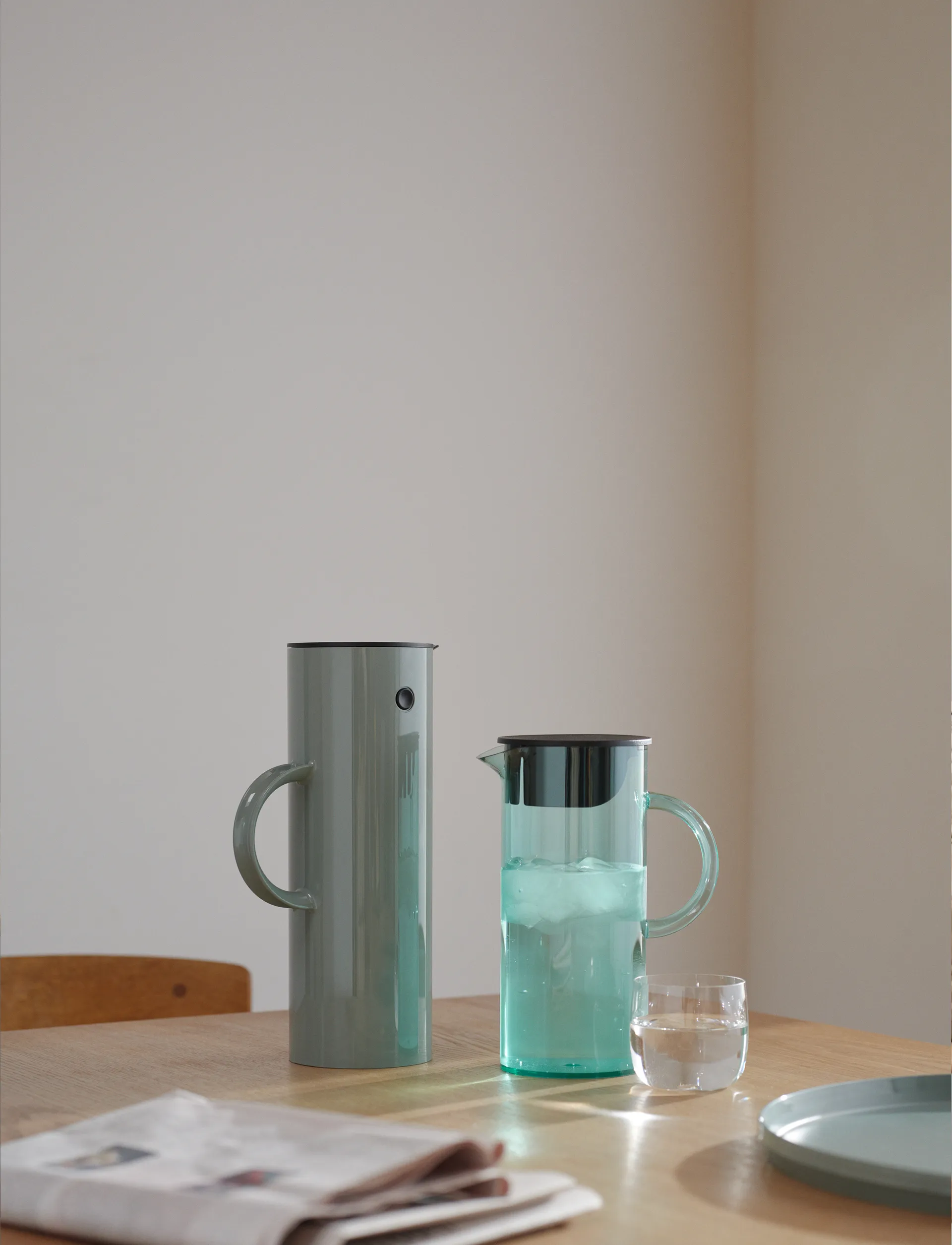 Jarra con tapa EM77 1,5 L, Dusty green Stelton