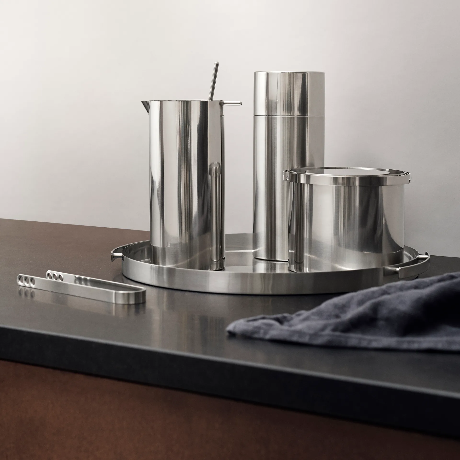 Jarra de cóctel AJ cylinda-line 1 l, inoxidable Stelton