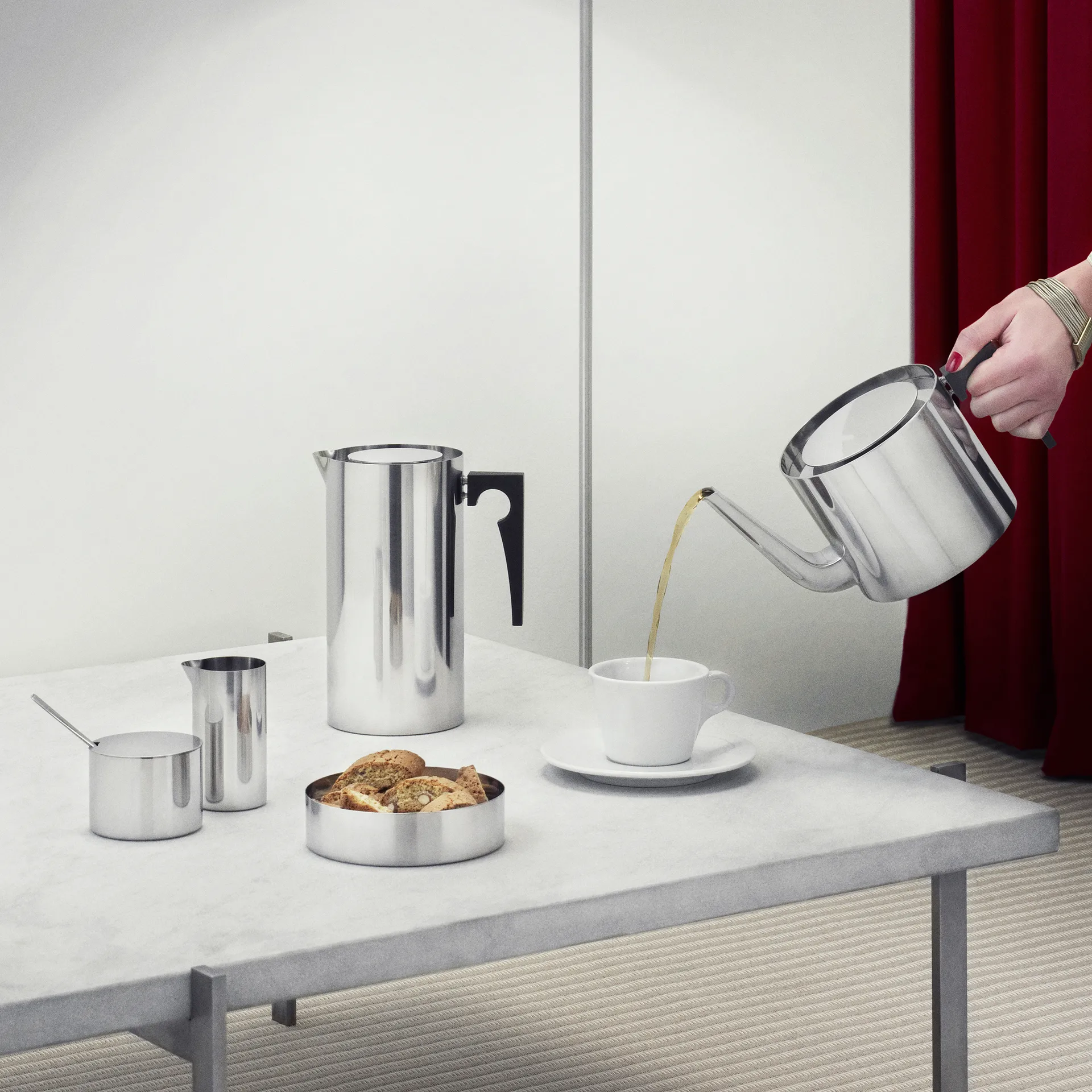 Jarra de nata AJ cylinda-line 15 cl, inoxidable Stelton