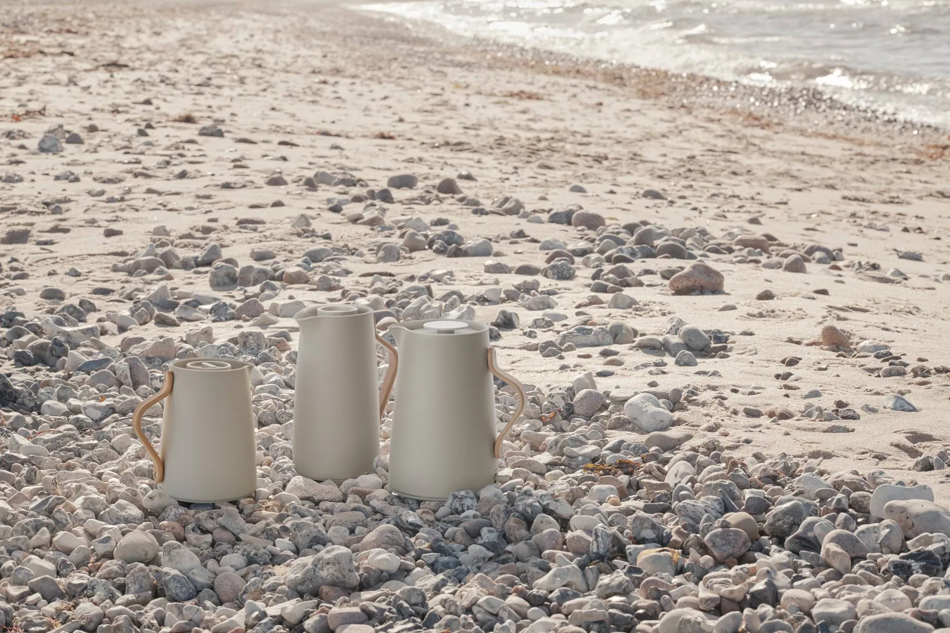 Jarra termo café Emma, Soft sand, 1,2 L Stelton