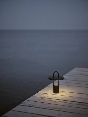 Lámpara LED portátil Pier 25 cm - Black - Stelton