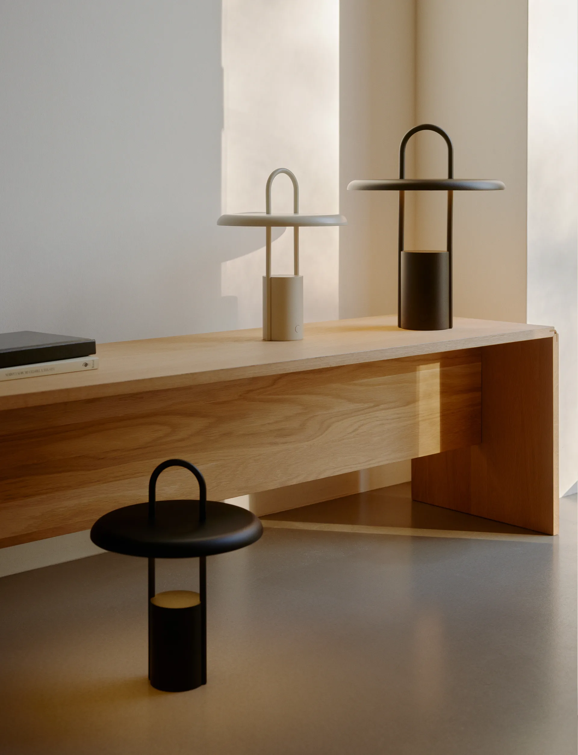 Lámpara portátil LED Pier 33,5 cm, Black Stelton