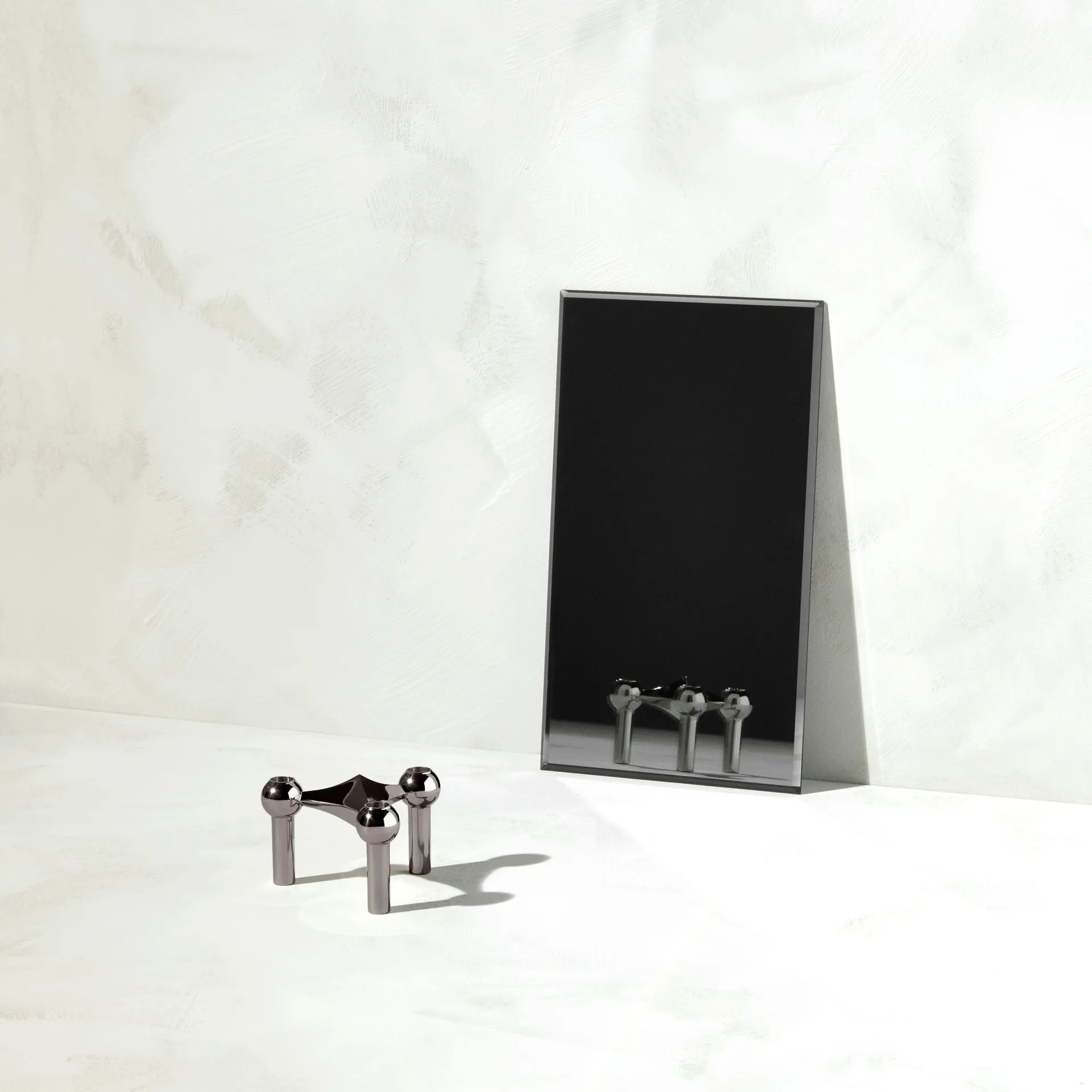 Candelabro Nagel, cromo negro STOFF