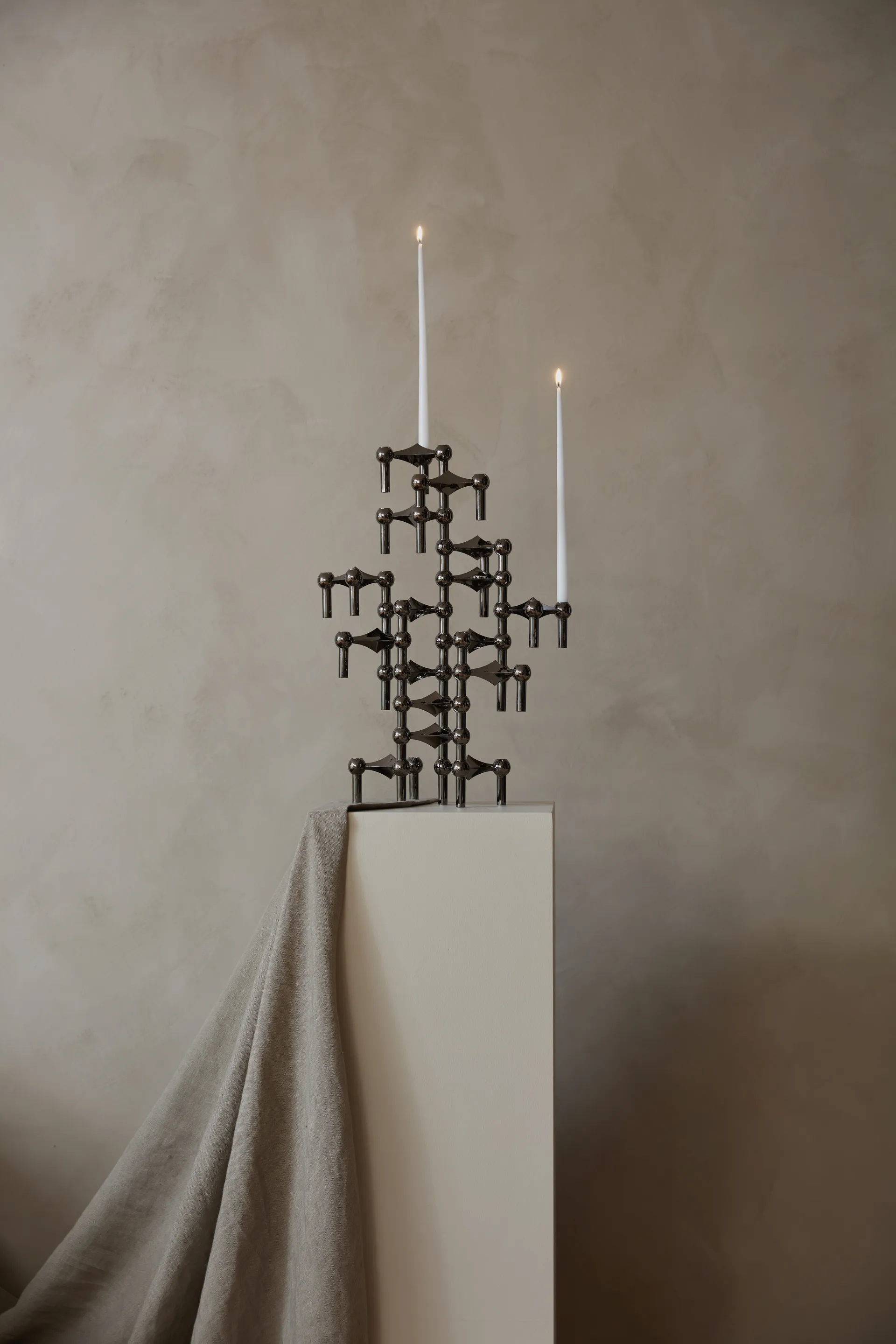 3 Candelabros STOFF Nagel, cromo negro STOFF Nagel