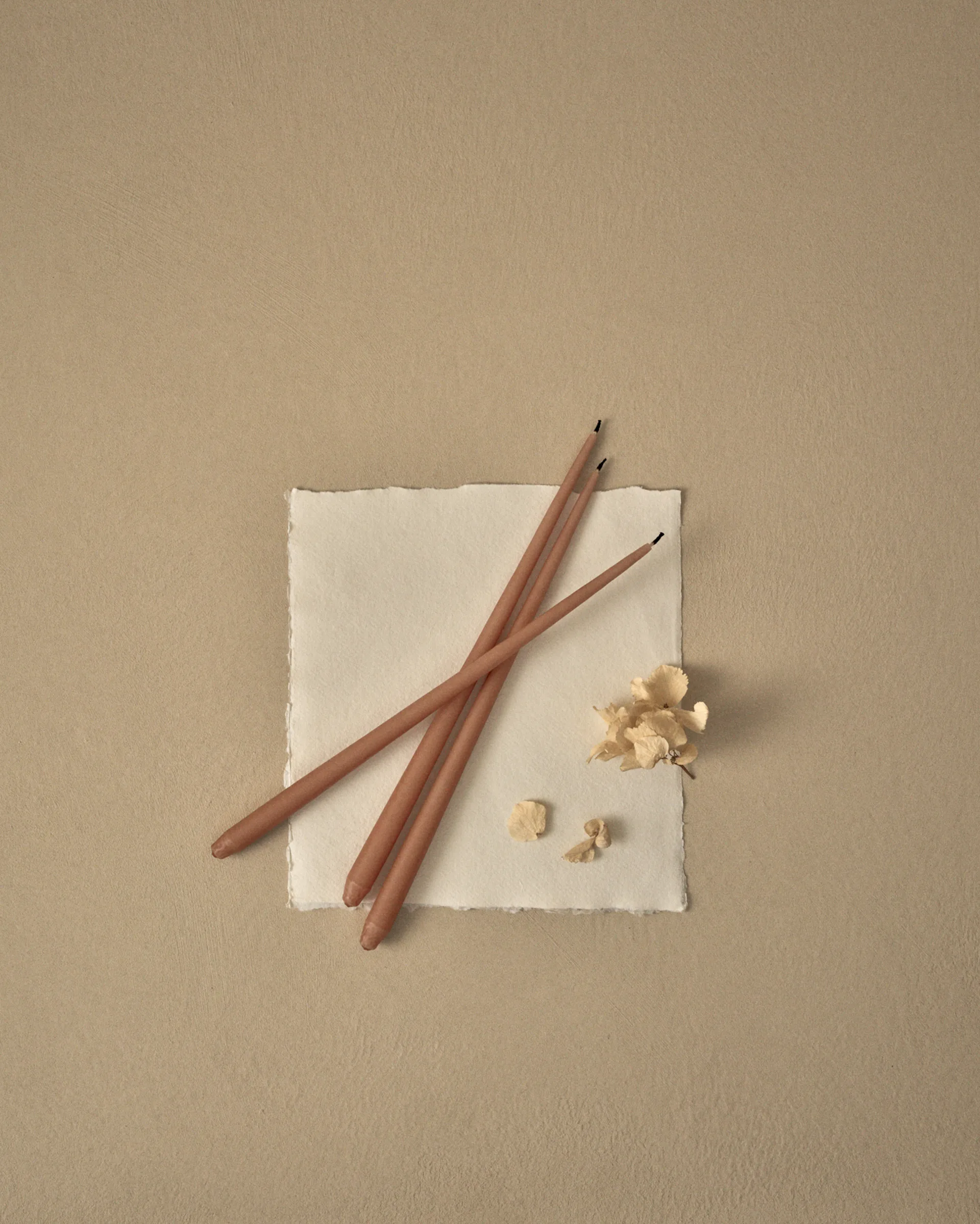 6 Velas cónicas STOFF Nagel de ester & erik, Dusty rose STOFF Nagel