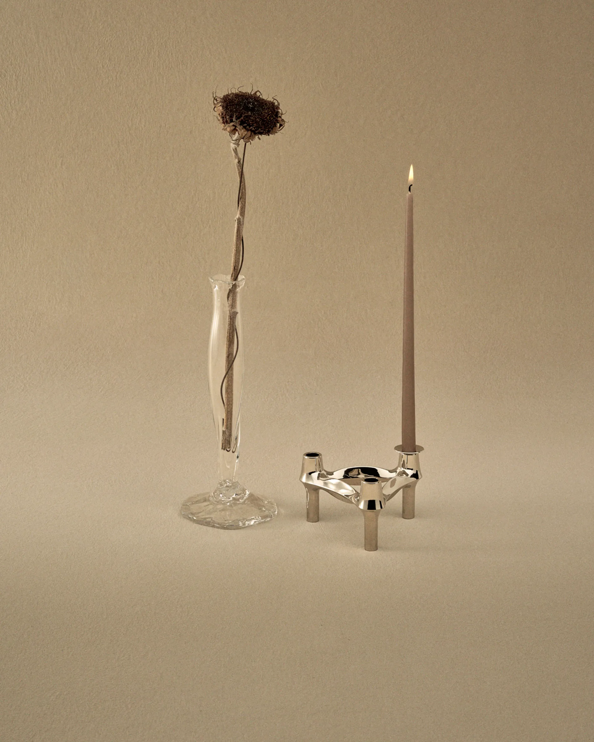 6 Velas cónicas STOFF Nagel de ester & erik, Soft brown STOFF Nagel