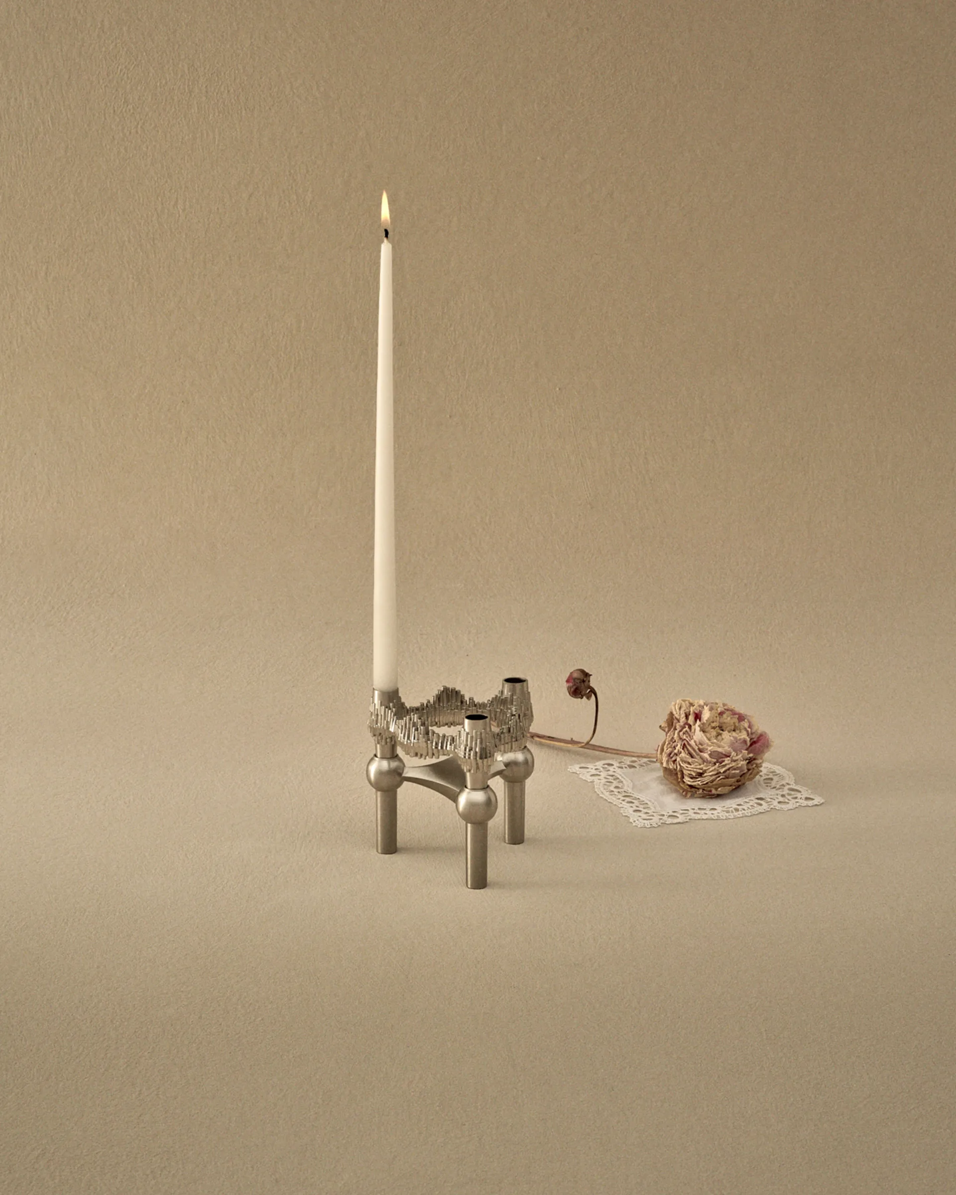 Candelabro STOFF Nagel Quist, Cromo cepillado STOFF Nagel