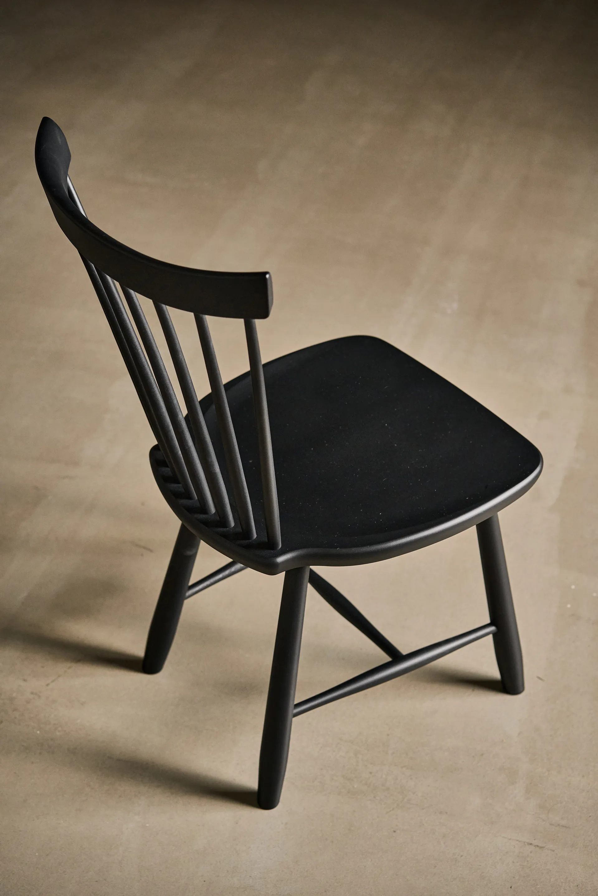 Lilla Åland edición limitada durante la Black week, Negro mate Stolab